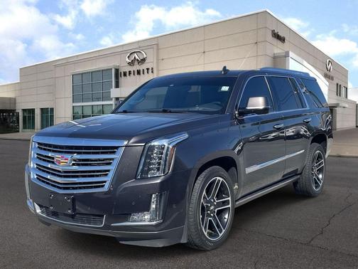 2017 Cadillac Escalade Platinum
