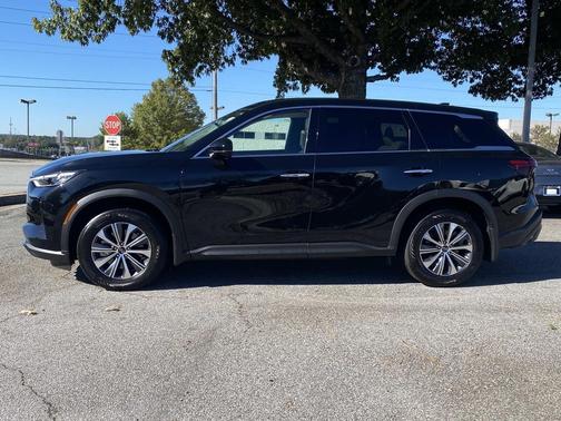 2025 INFINITI QX60 Pure