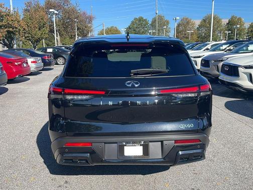2025 INFINITI QX60 Pure