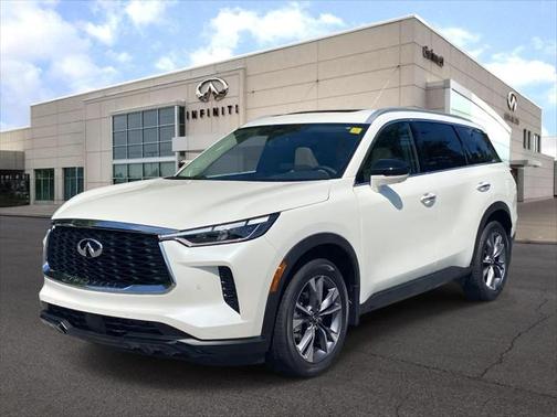 2025 INFINITI QX60 Luxe