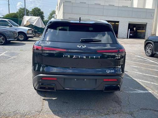 2024 INFINITI QX60 Luxe