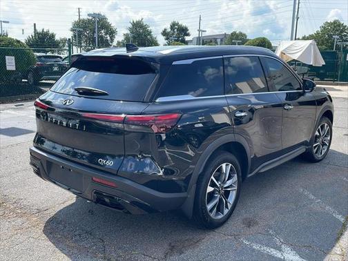 2024 INFINITI QX60 Luxe