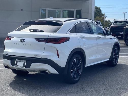 2025 INFINITI QX55 LUXE