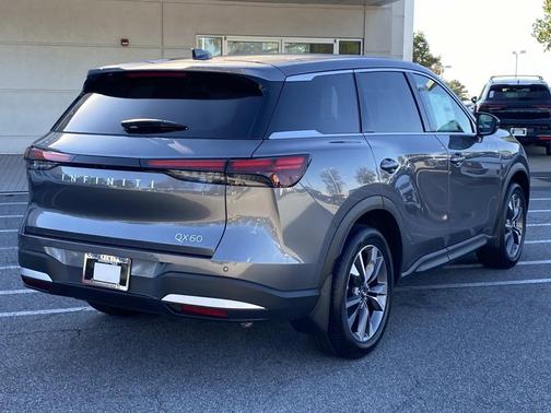 2026 INFINITI QX60 Pure
