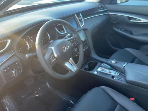 2025 INFINITI QX50 Luxe AWD