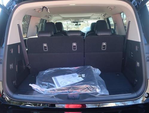 2025 INFINITI QX80 PURE AWD