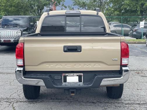 Quicksand 2017 Toyota Tacoma SR5