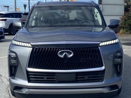 2025 INFINITI QX80 SENSORY AWD