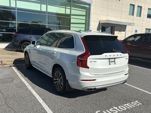 2020 Volvo XC90 T5 Momentum