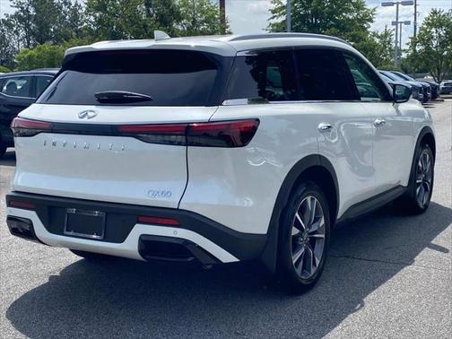 2025 INFINITI QX60 Luxe