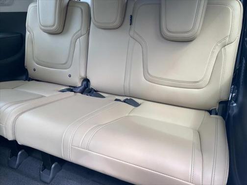2025 INFINITI QX80 PURE