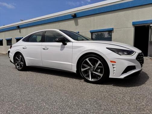 2022 Hyundai SONATA SEL Plus