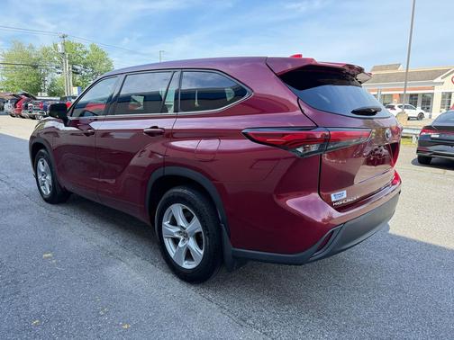 2020 Toyota Highlander L