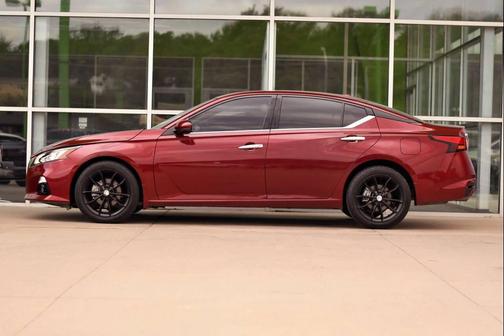2022 Nissan Altima Platinum Intelligent AWD