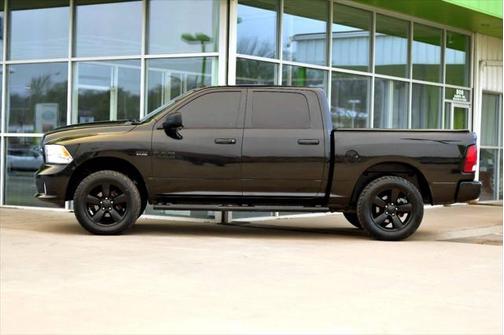 2017 RAM 1500 Tradesman/Express