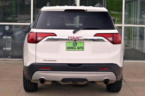 2018 GMC Acadia SLE-2