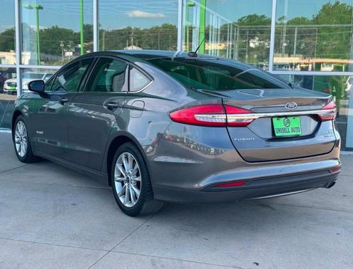 Gray 2017 Ford Fusion Hybrid SE