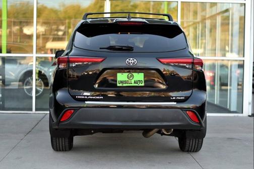 2020 Toyota Highlander LE