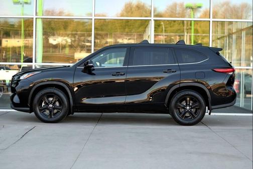 2020 Toyota Highlander LE