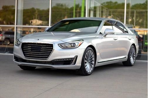2018 Genesis G90 Premium