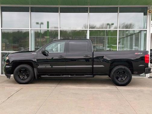 Black 2018 Chevrolet Silverado 1500 LT