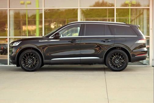 2024 Lincoln Aviator Premiere