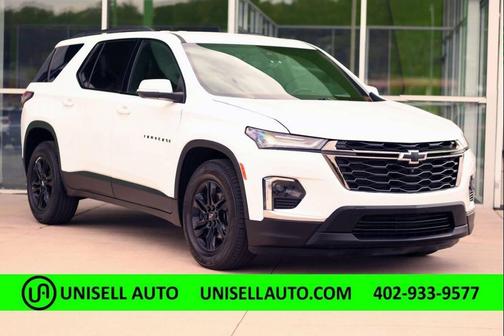 2022 Chevrolet Traverse LT Cloth