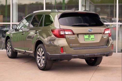 2017 Subaru Outback 2.5i Touring