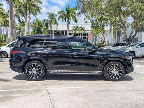 2023 Mercedes-Benz GLS 450 4MATIC