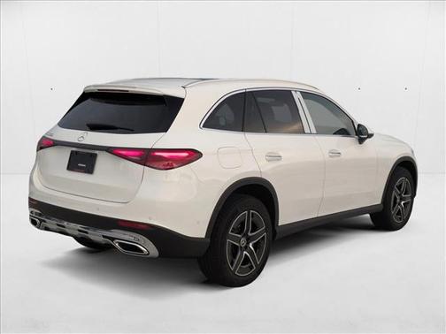 2026 Mercedes-Benz GLC 300 Base