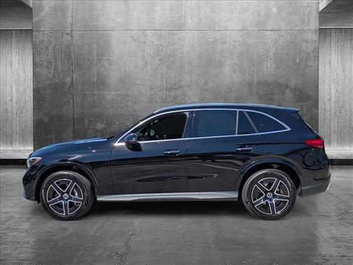 2025 Mercedes-Benz GLC 300 Base