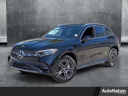 2025 Mercedes-Benz GLC 300 Base
