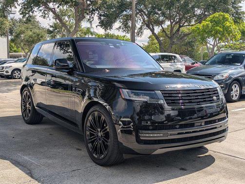2023 Land Rover Range Rover P400 SE