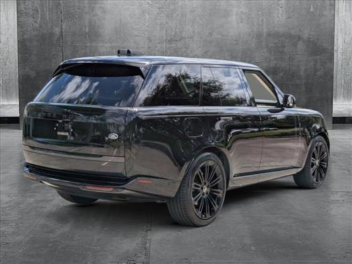 2023 Land Rover Range Rover P400 SE