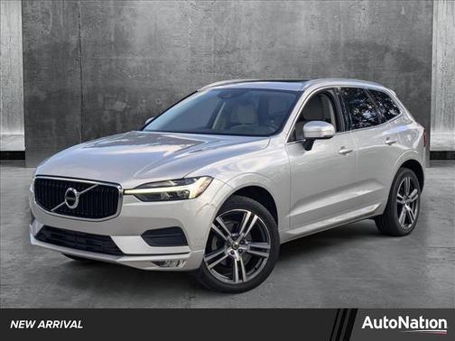 2021 Volvo XC60 T5 Momentum