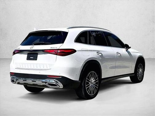 Polar White 2024 Mercedes-Benz GLC 300 4MATIC