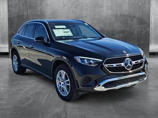 2025 Mercedes-Benz GLC 300 Base