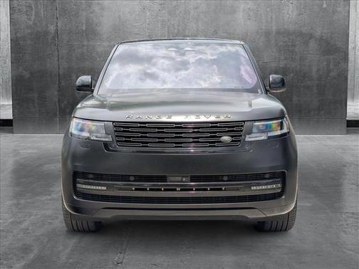 2023 Land Rover Range Rover P400 SE