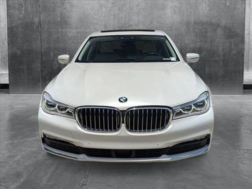 2018 BMW 750 I