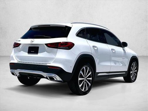 Polar White 2023 Mercedes-Benz GLA 250 Base