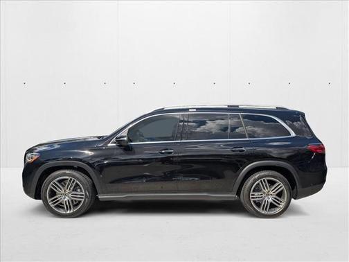2026 Mercedes-Benz GLS 450 4MATIC
