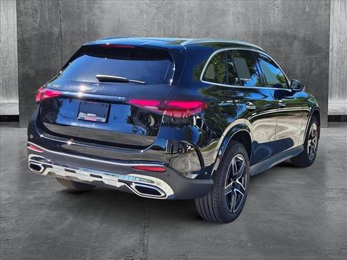2025 Mercedes-Benz GLC 300 Base