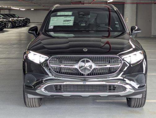 2026 Mercedes-Benz GLC 300 Base