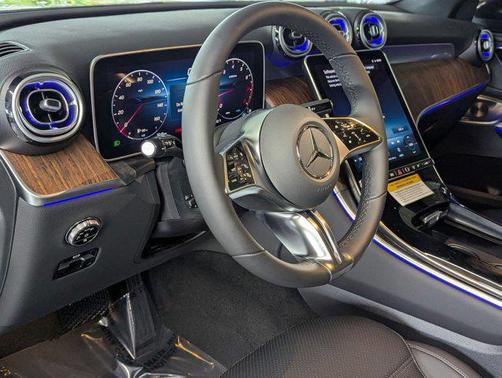 2026 Mercedes-Benz GLC 300 Base