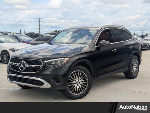 2026 Mercedes-Benz GLC 300 4MATIC