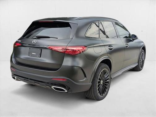 2026 Mercedes-Benz GLC 300 Base