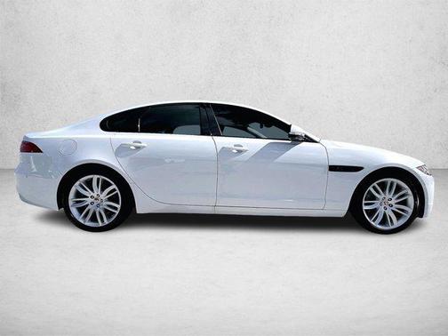 2021 Jaguar XF SE P250 RWD Automatic