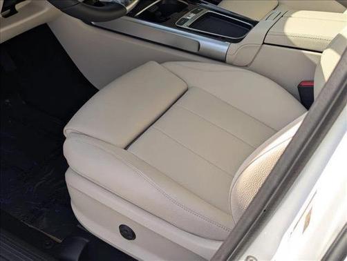 2025 Mercedes-Benz GLB 250 Base