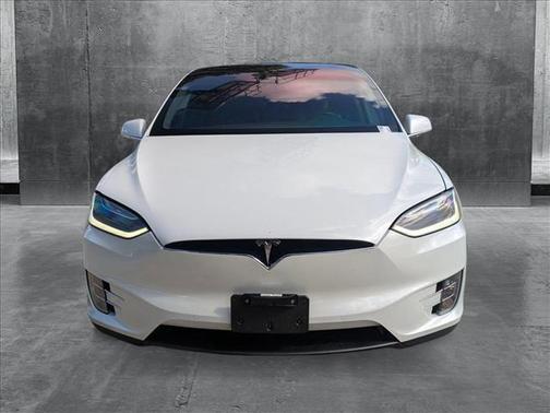 2017 Tesla Model X 90D