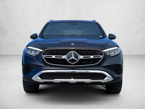Graphite Grey Metallic 2026 Mercedes-Benz GLC 300 Base